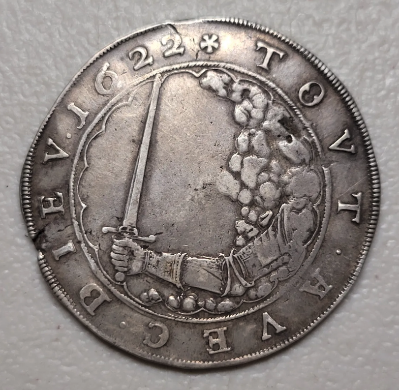1622 Pfaffenfeindtaler - 'Enemy of the Pope' Thaler - obverse